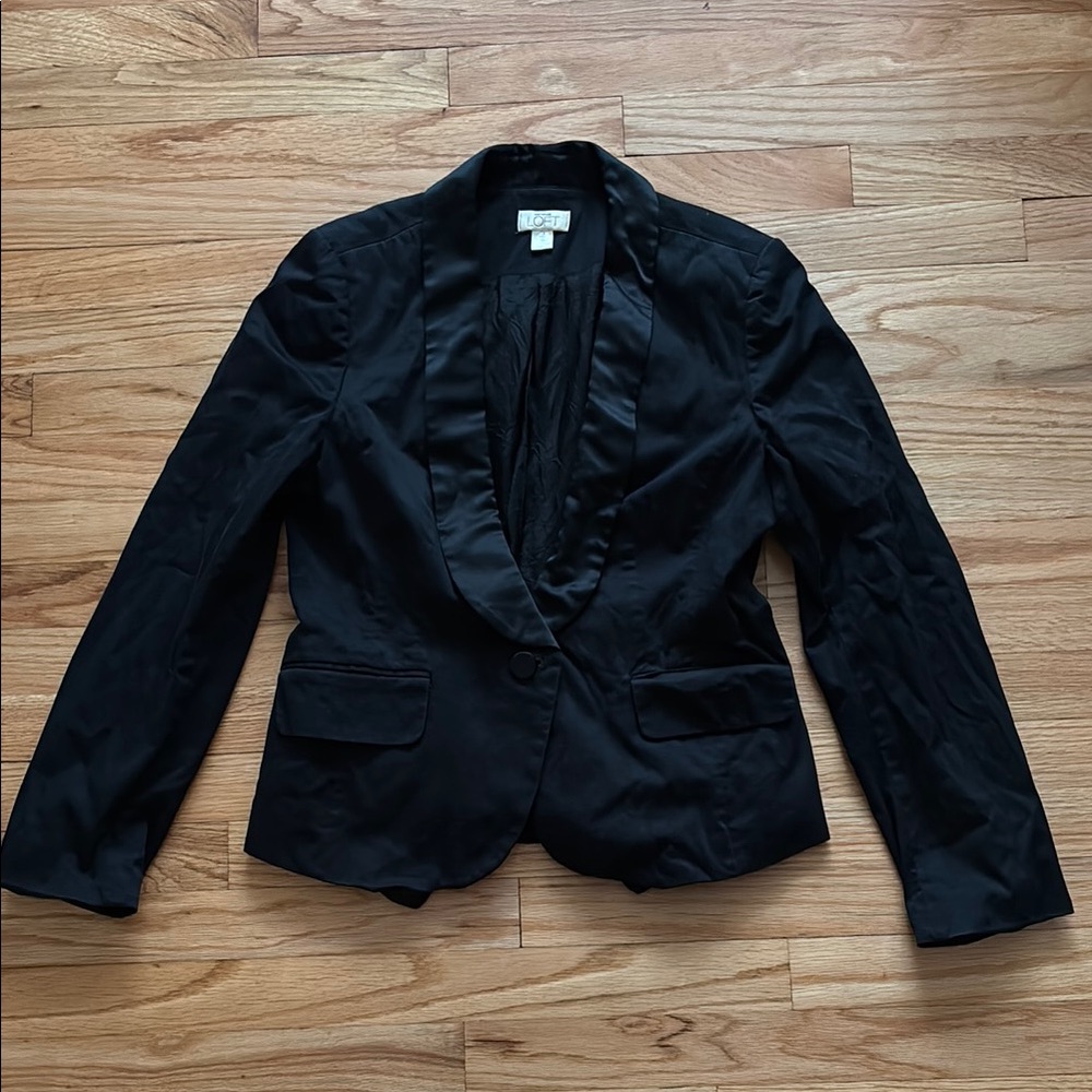 Anne Taylor LOFT Black Blazer